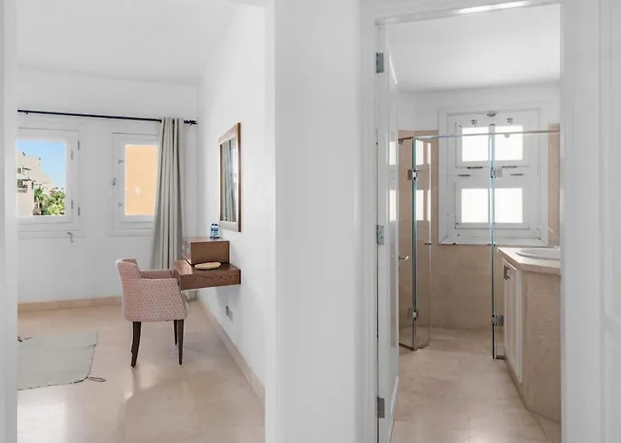 شقة Marina Retreat, 3br, New Marina, El Gouna الغردقة