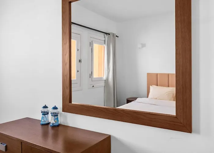 Marina Retreat, 3br, New Marina, El Gouna شقة *